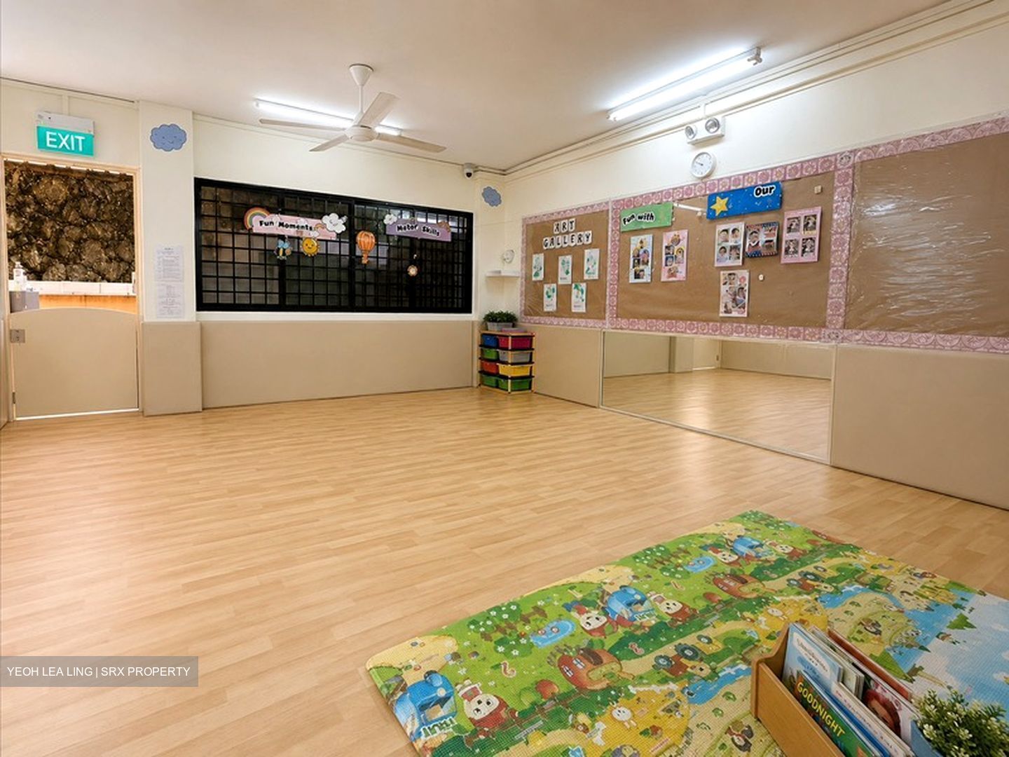 Pasir Ris Beach Park (D18), Semi-Detached #570230691